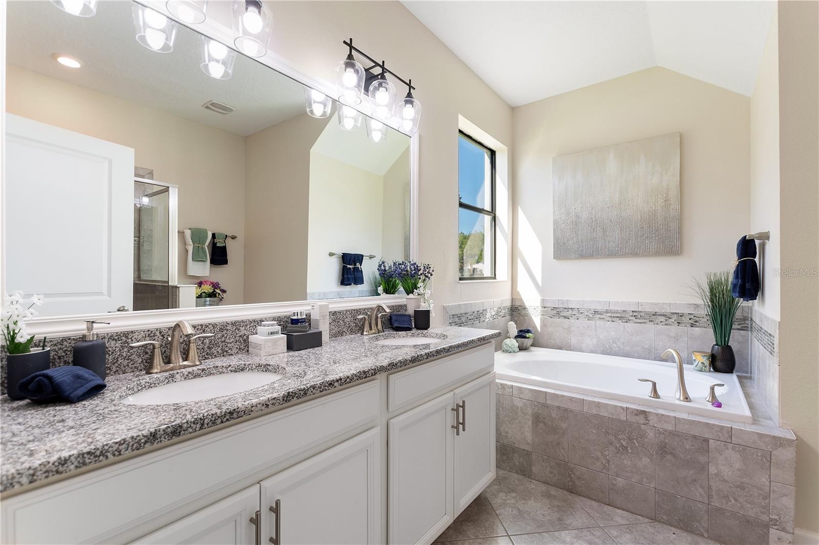 7630 BLUEJACK OAK DR