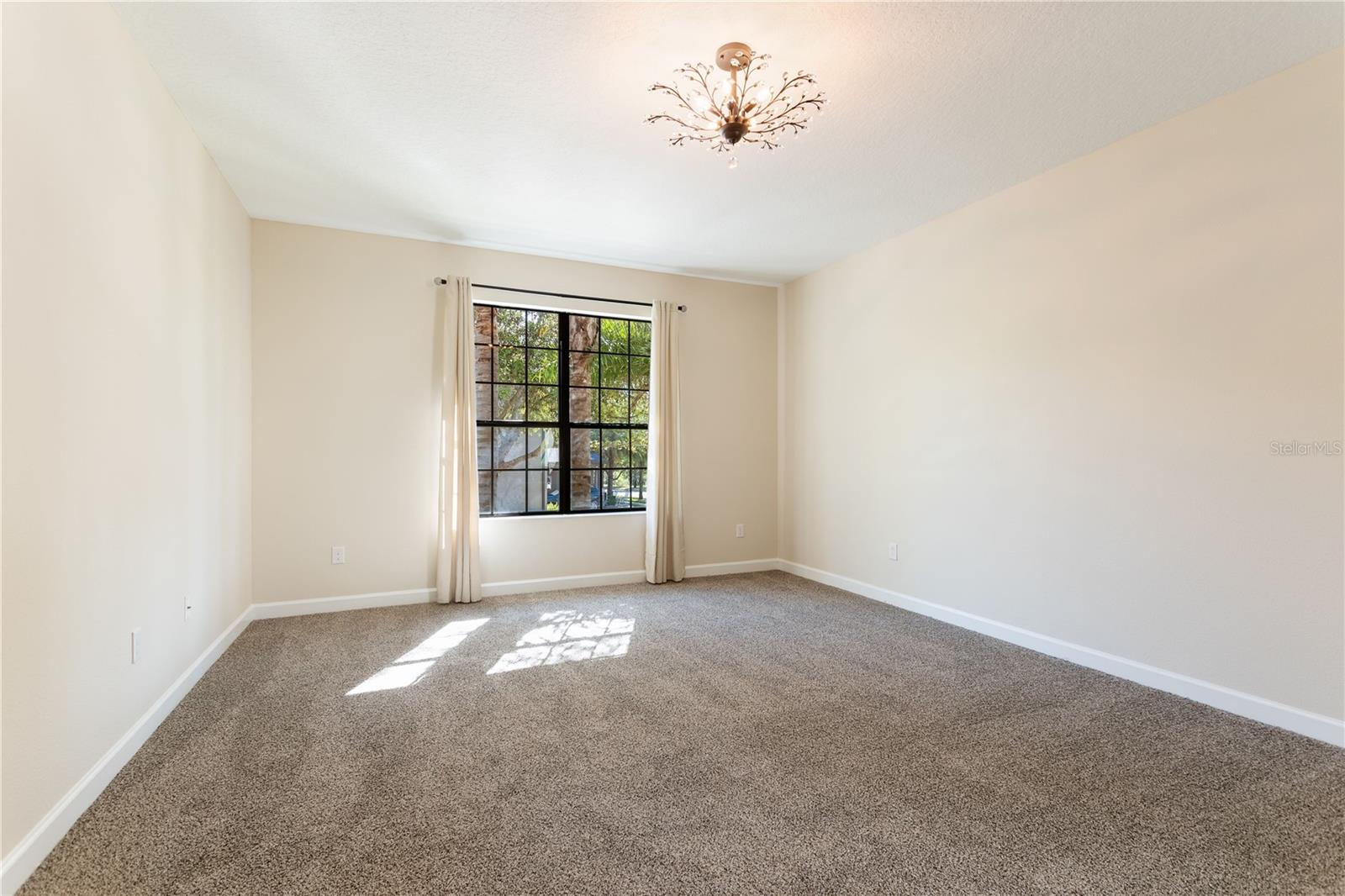 7630 BLUEJACK OAK DR