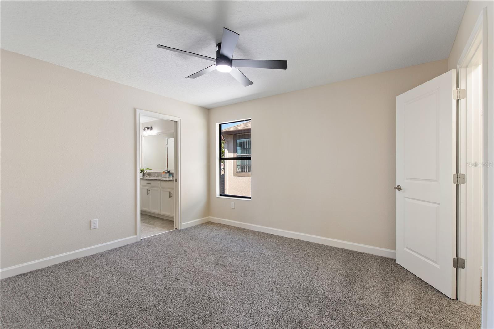 7630 BLUEJACK OAK DR