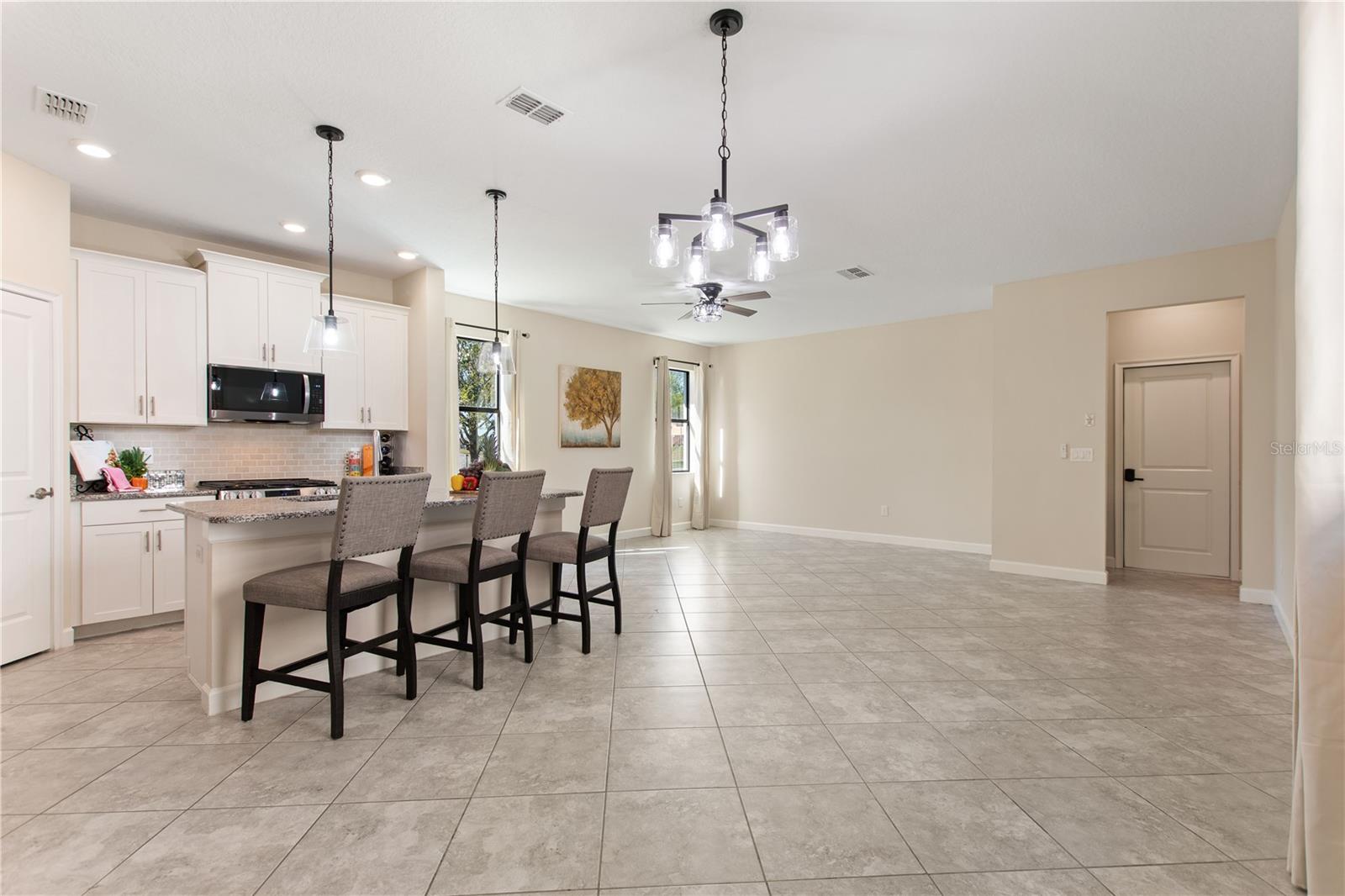 7630 BLUEJACK OAK DR