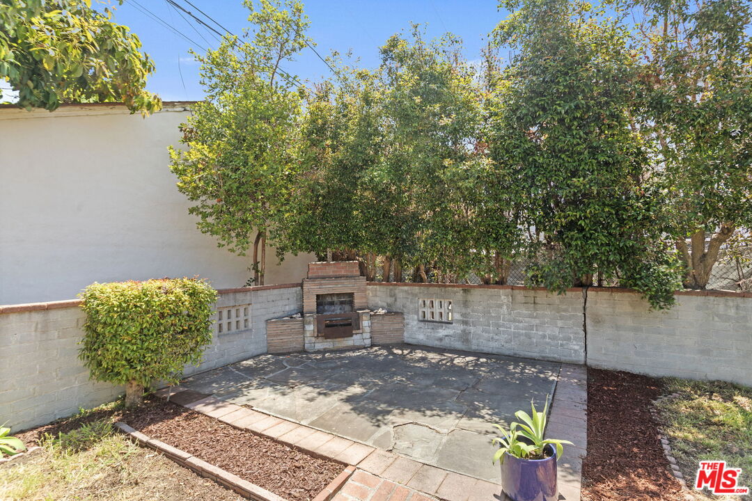 4030 Boise Ave