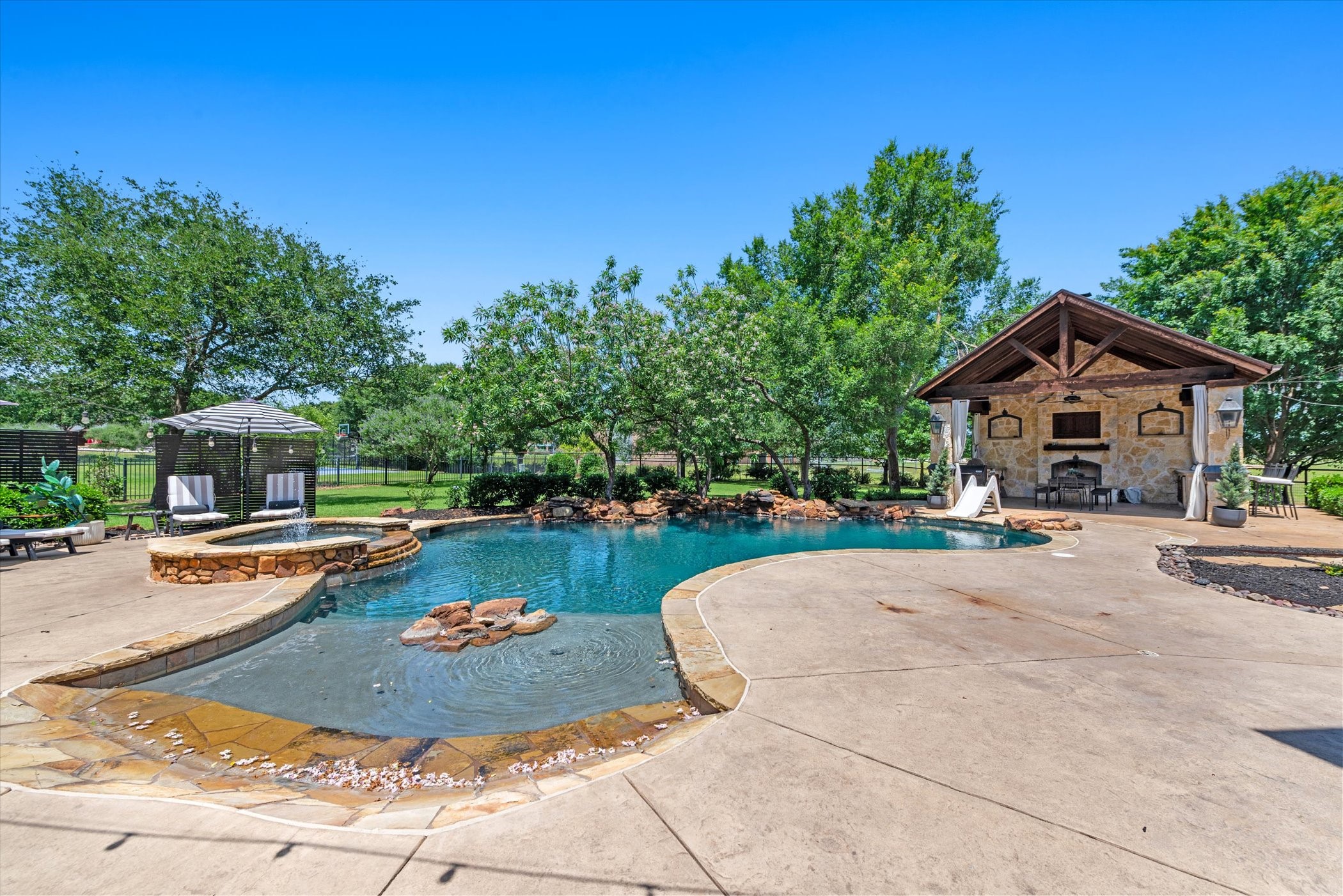 300 Clariden Ranch Road