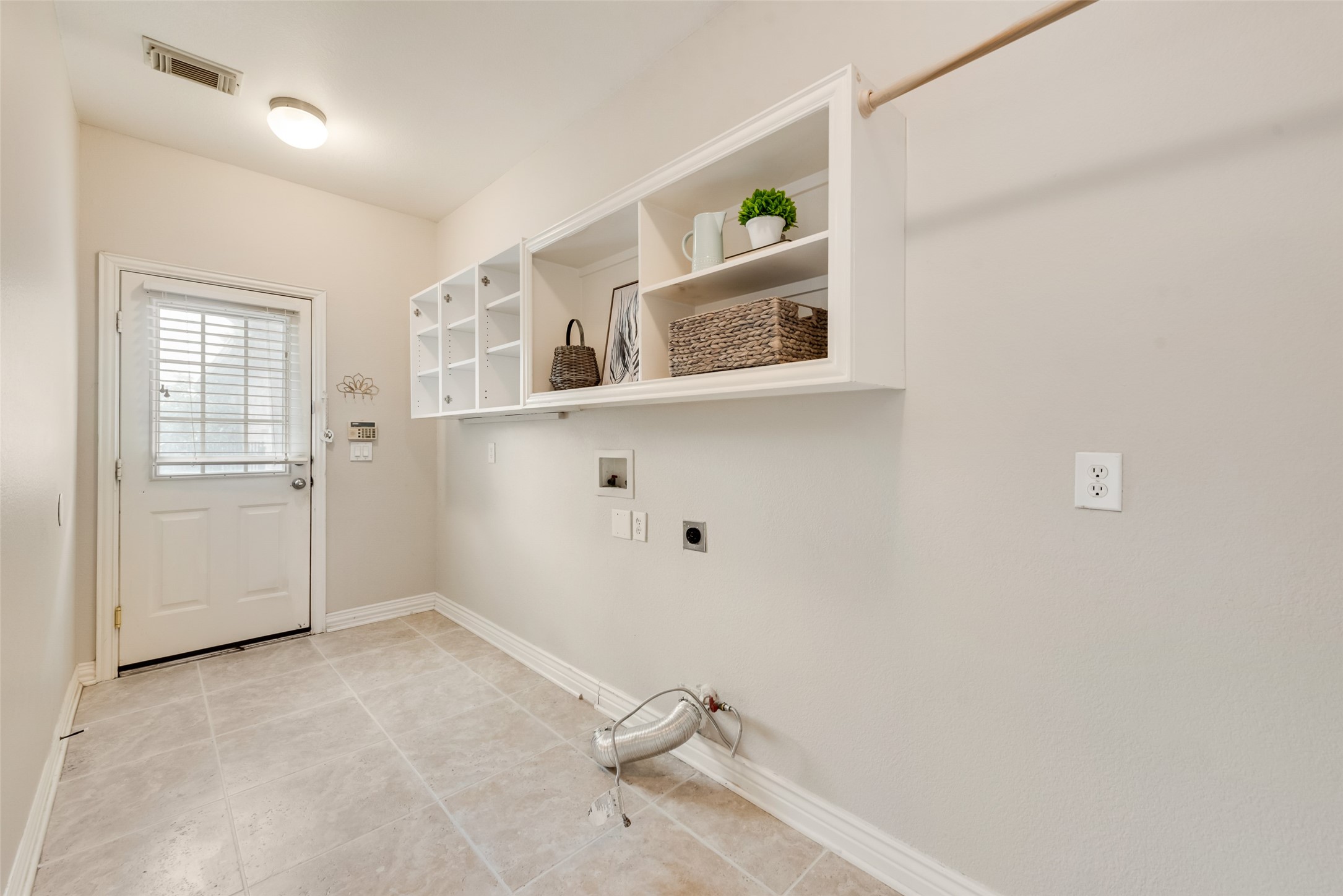 402 Thistle Court