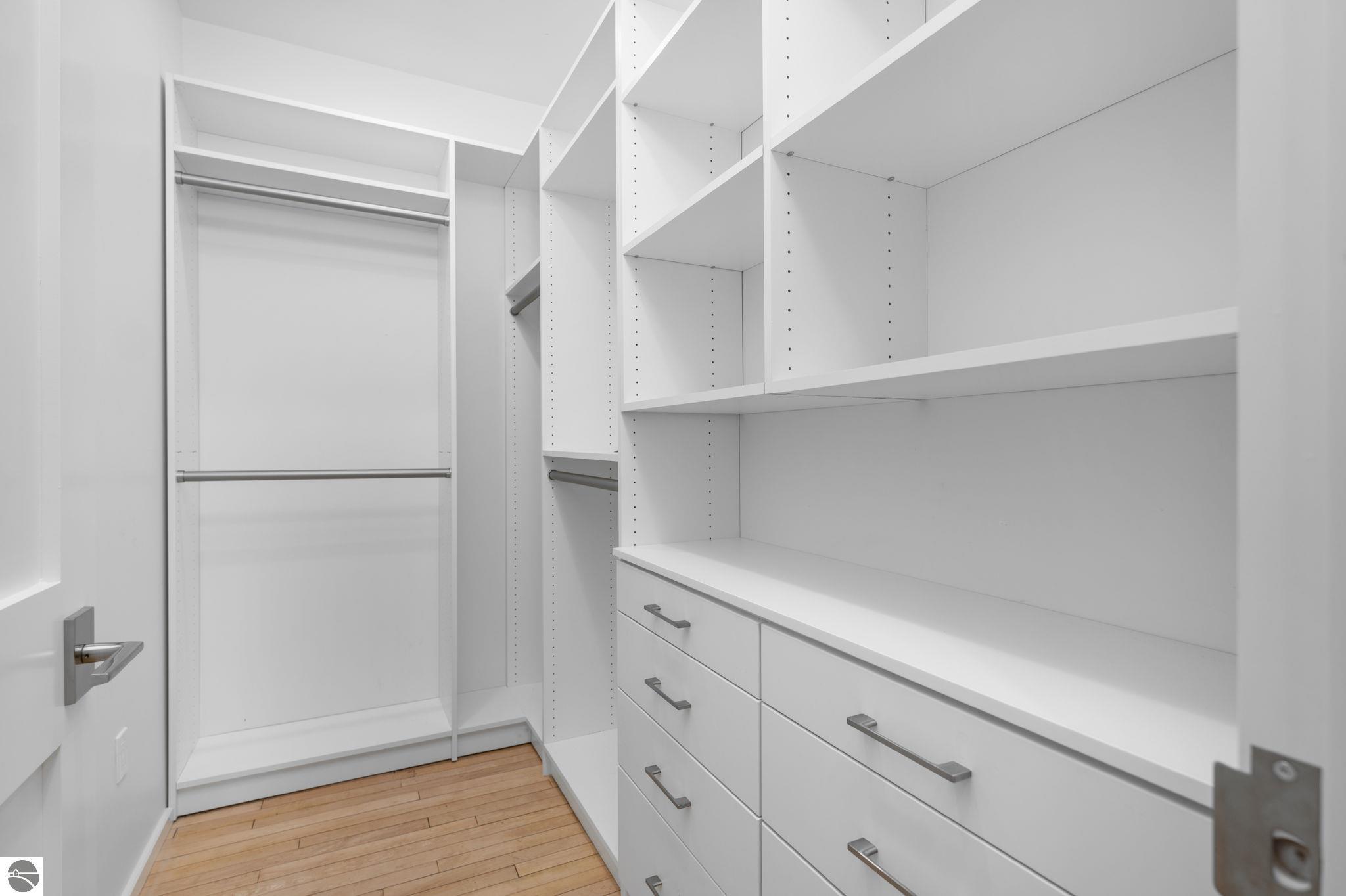 412 Webster Street # 2B