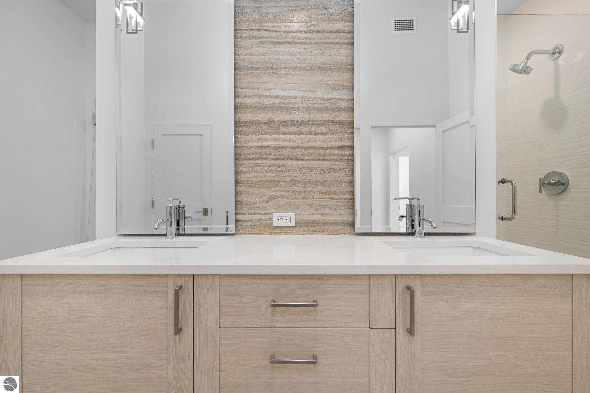 412 Webster Street # 2B