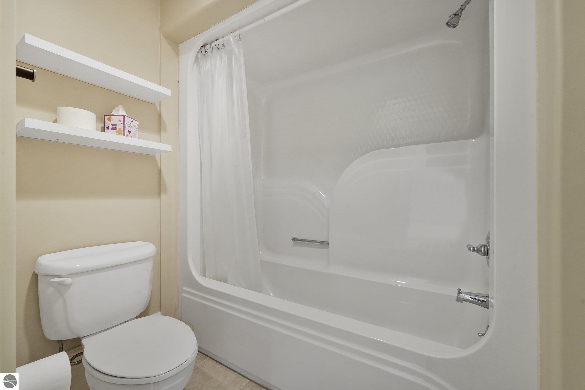 141 Rivers Edge Drive # 310
