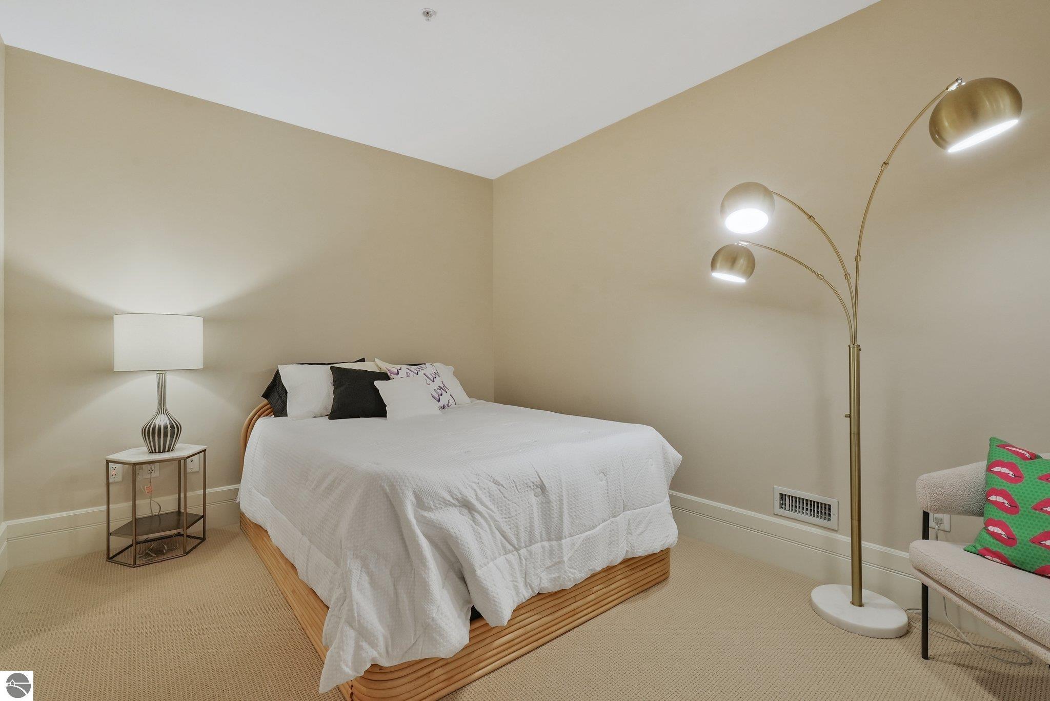 141 Rivers Edge Drive # 310