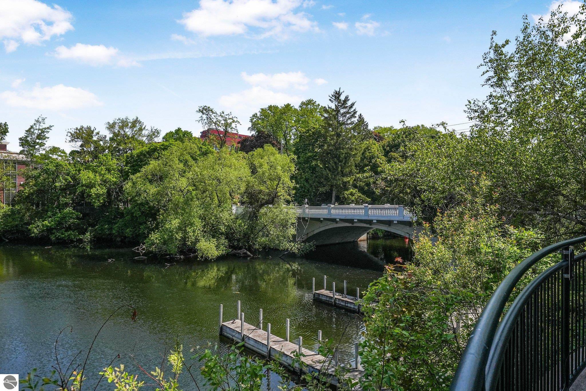 141 Rivers Edge Drive # 310