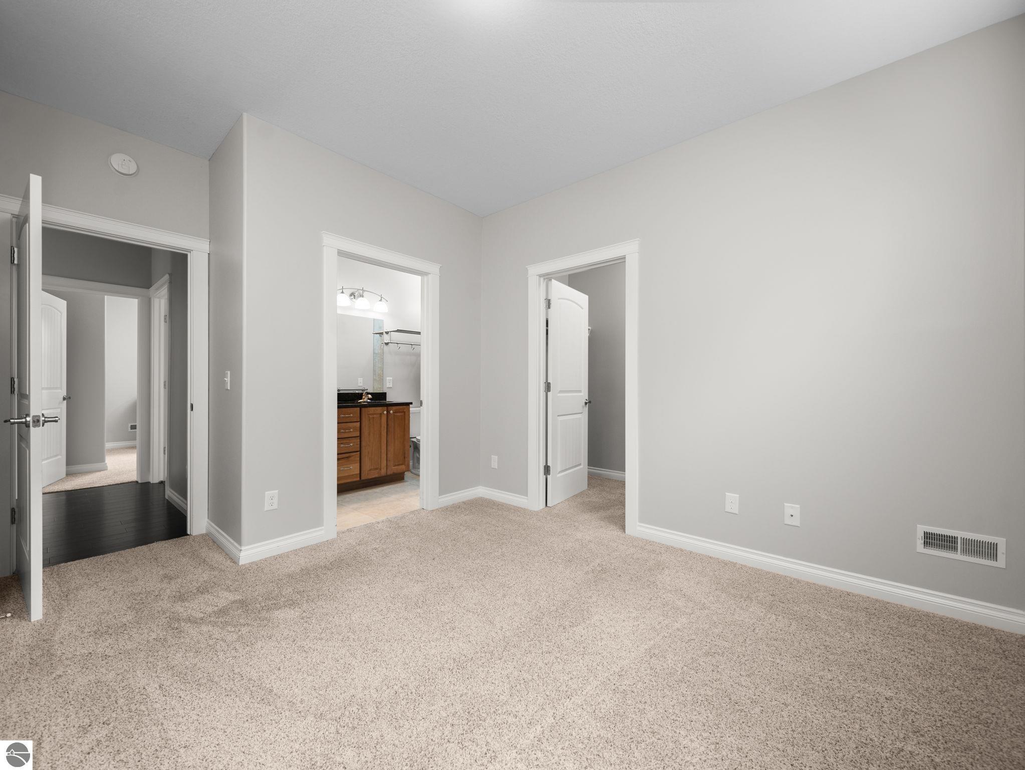 4632 SE Black Bear Drive