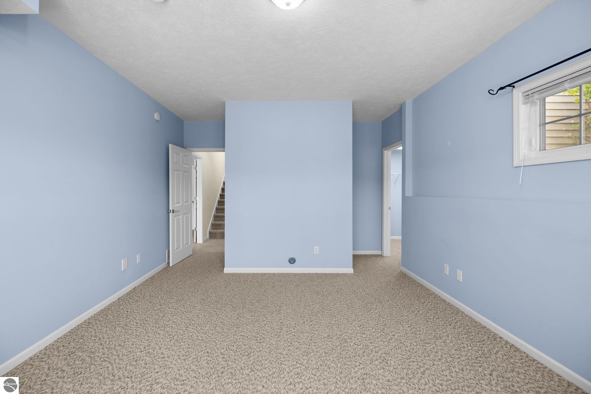 2947 Crown Pointe Drive # 15