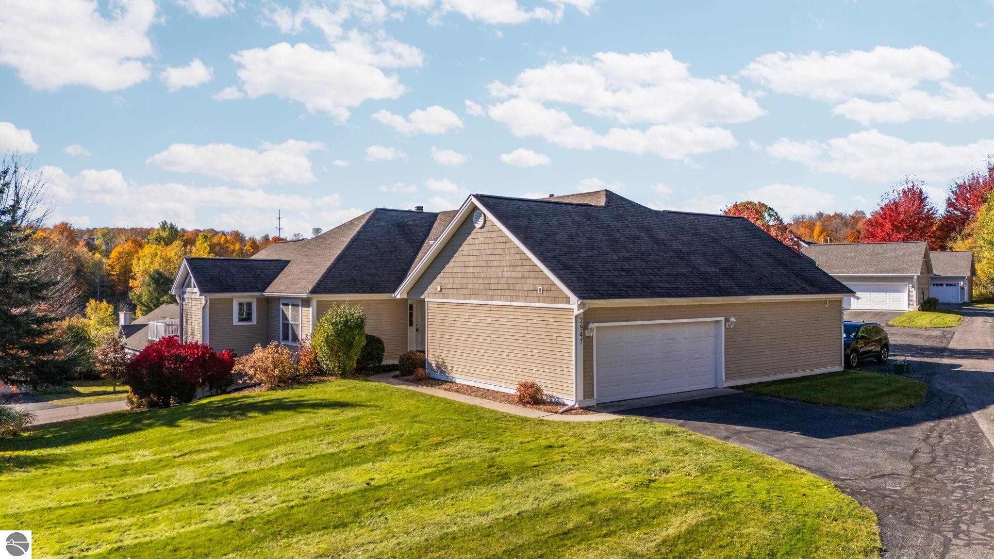 2947 Crown Pointe Drive # 15