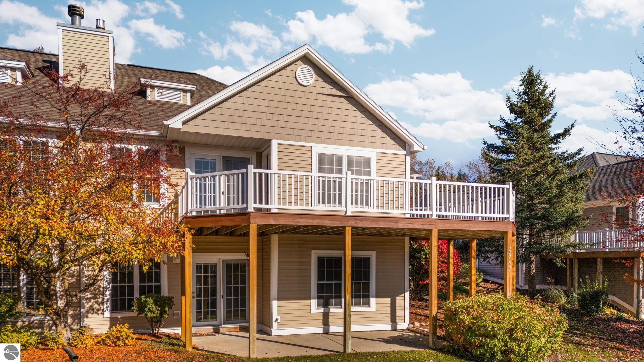 2947 Crown Pointe Drive # 15