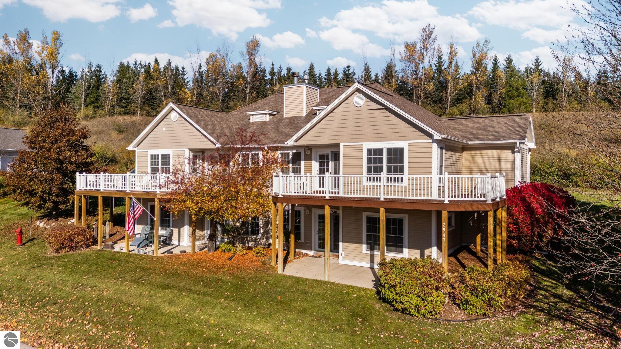 2947 Crown Pointe Drive # 15