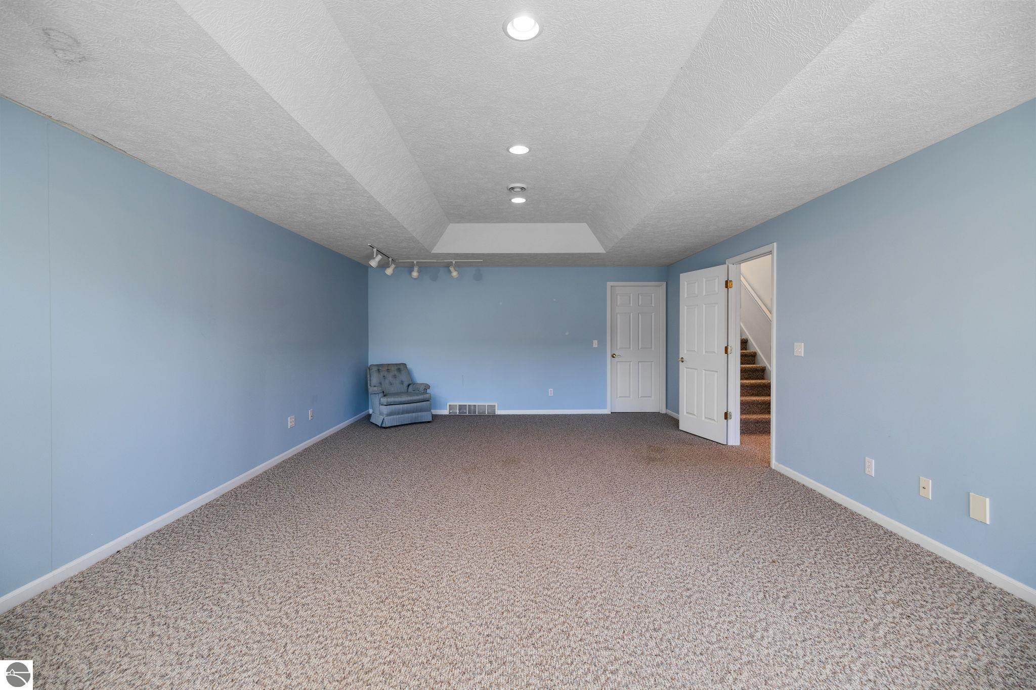2947 Crown Pointe Drive # 15