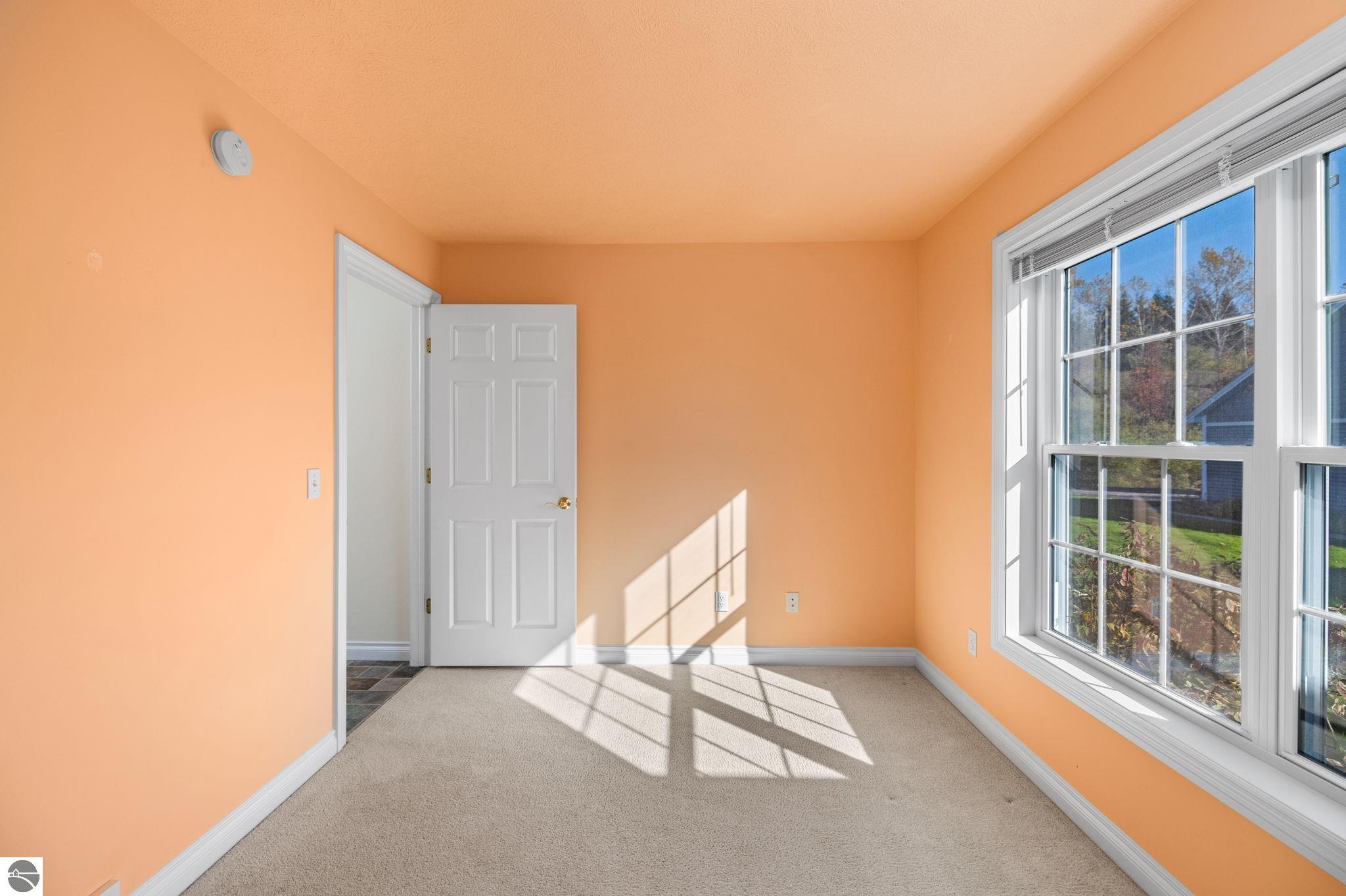 2947 Crown Pointe Drive # 15