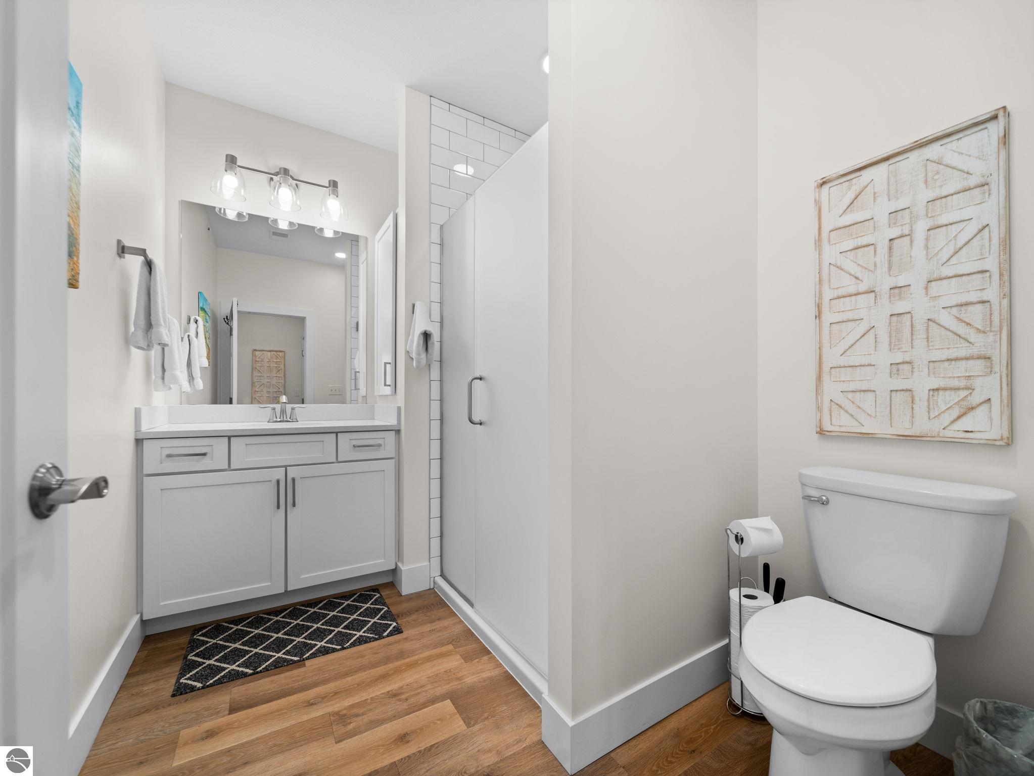 131 E Eighth Street # 315