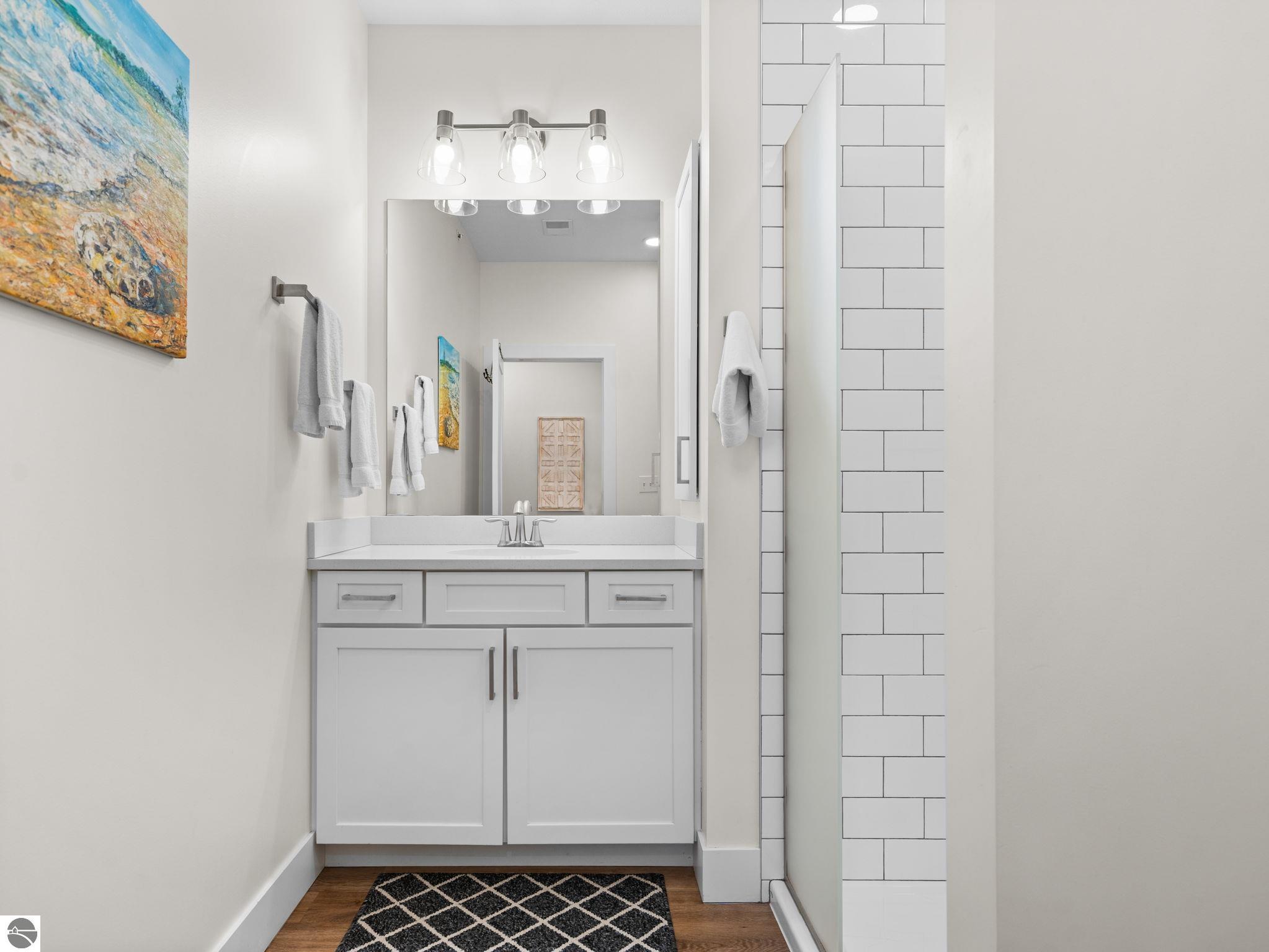 131 E Eighth Street # 315