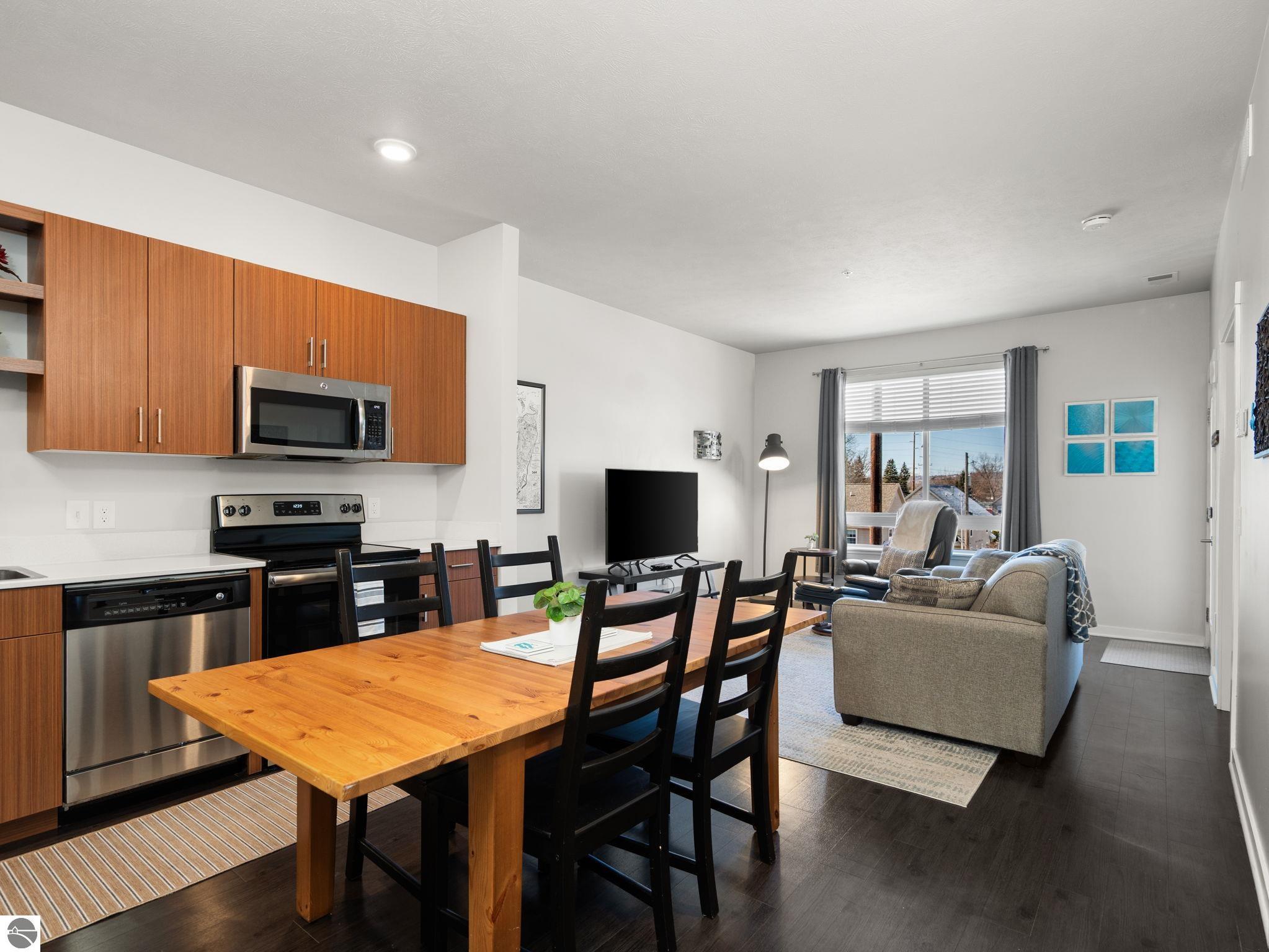 630 Garfield Avenue, S # 309