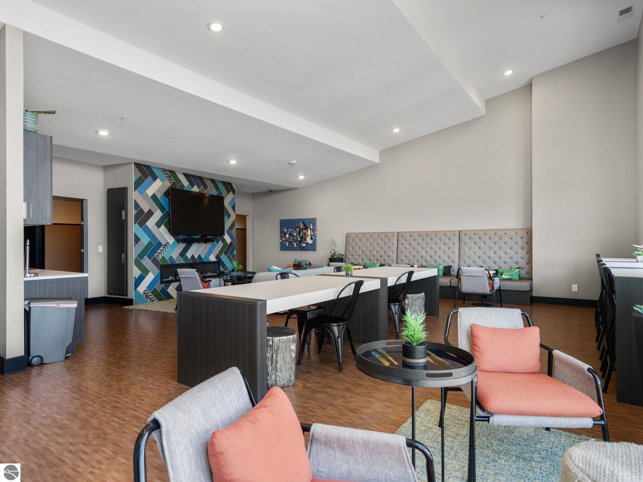 630 Garfield Avenue, S # 309