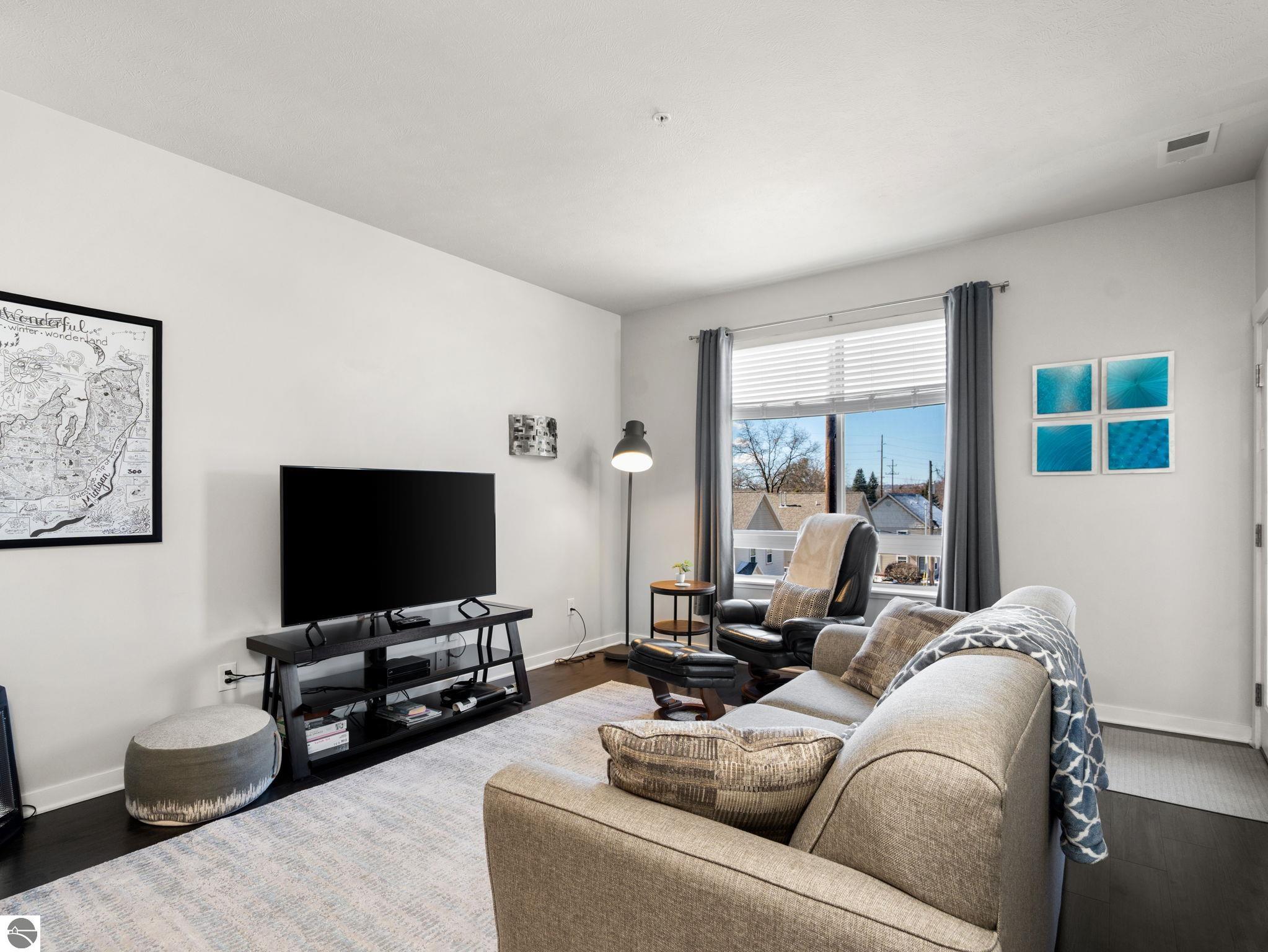 630 Garfield Avenue, S # 309