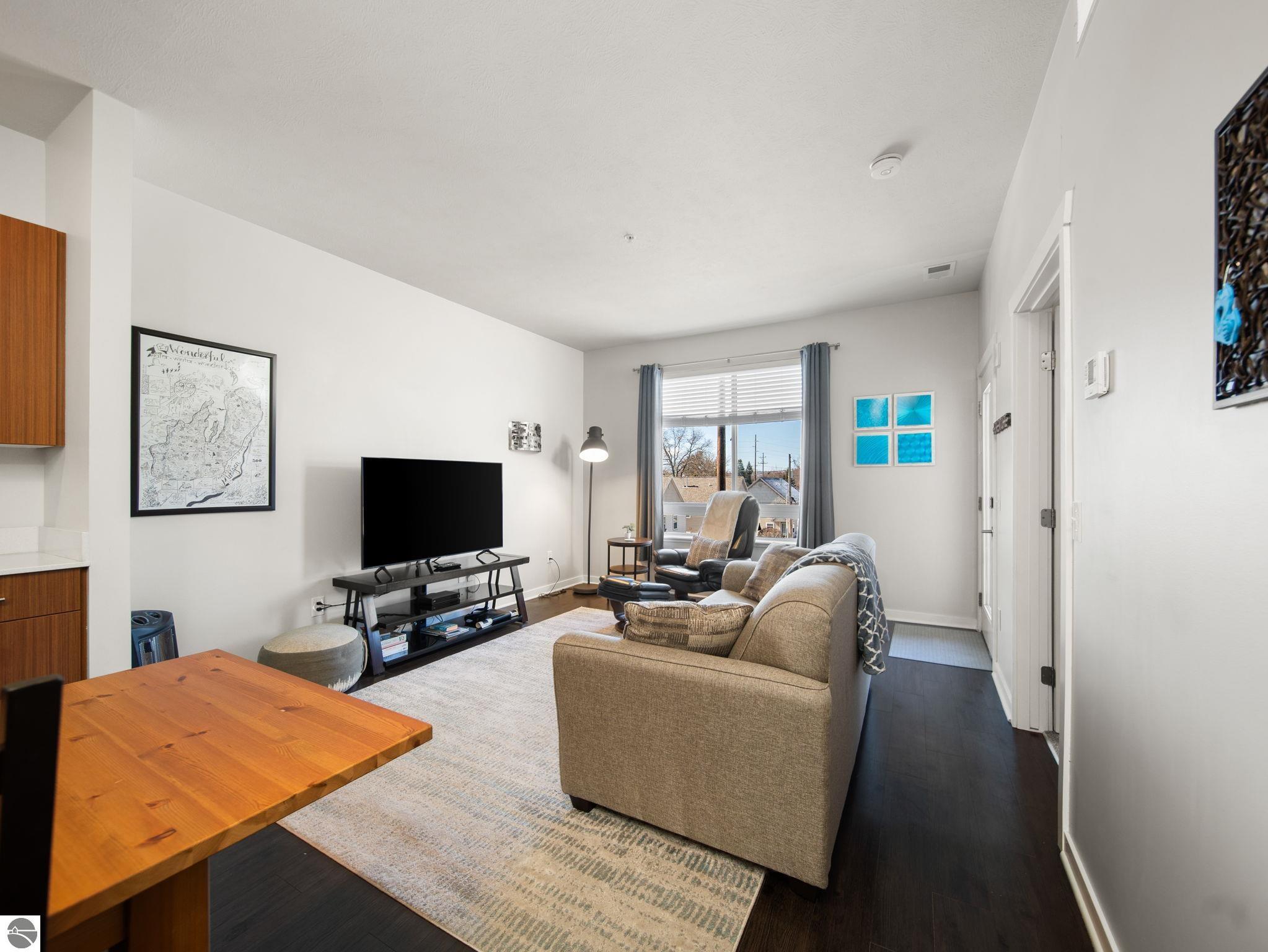 630 Garfield Avenue, S # 309