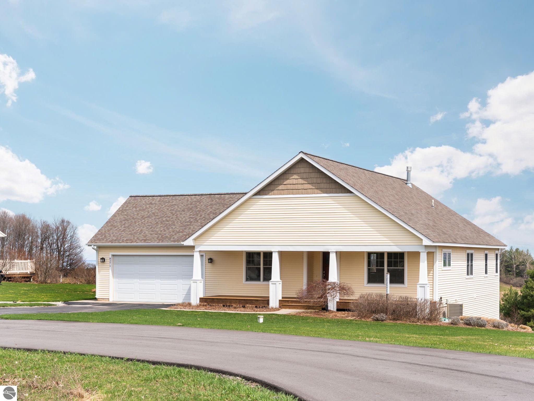 8371 E Boca Vista Trail