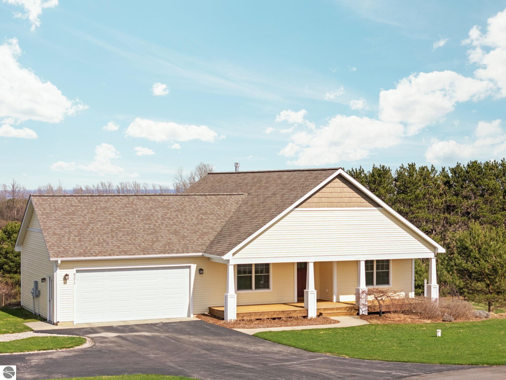 8371 E Boca Vista Trail