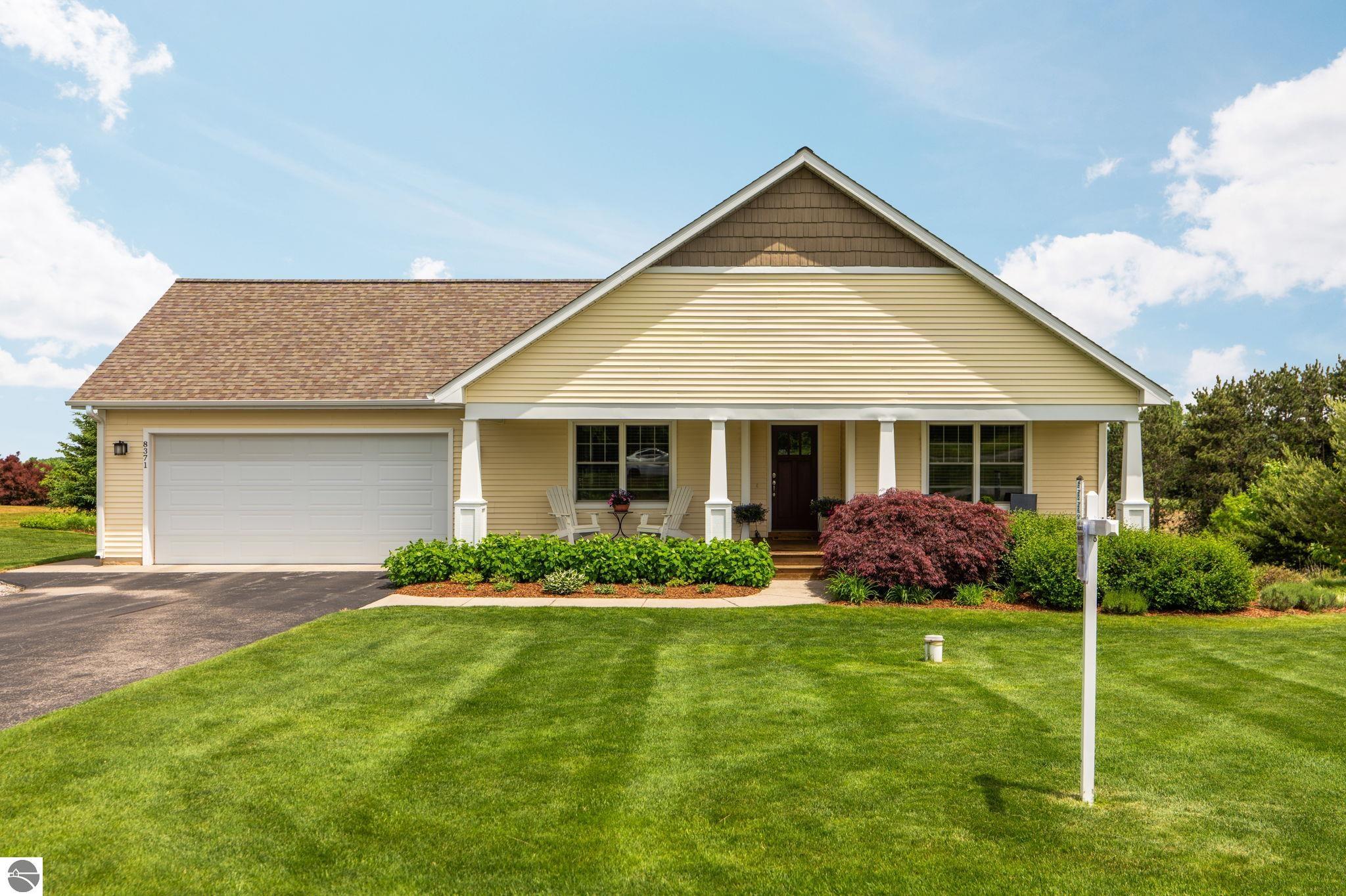 8371 E Boca Vista Trail