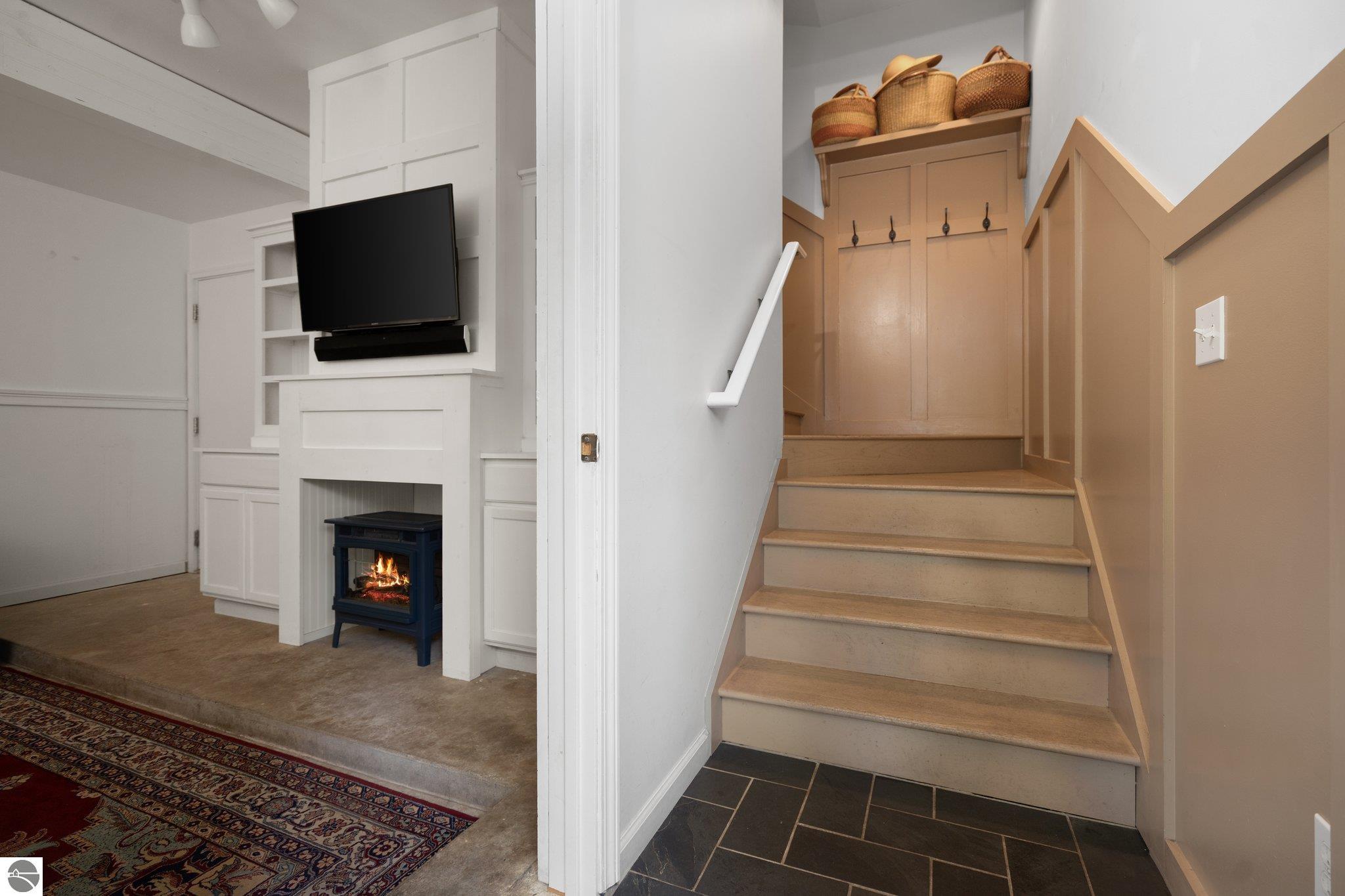 206 Midtown Drive # 25