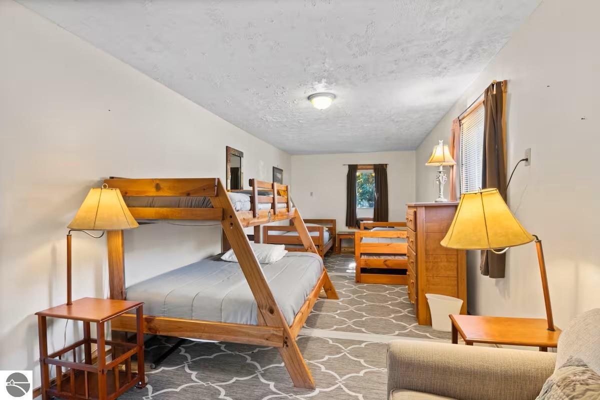 553 S Lake Shore Drive