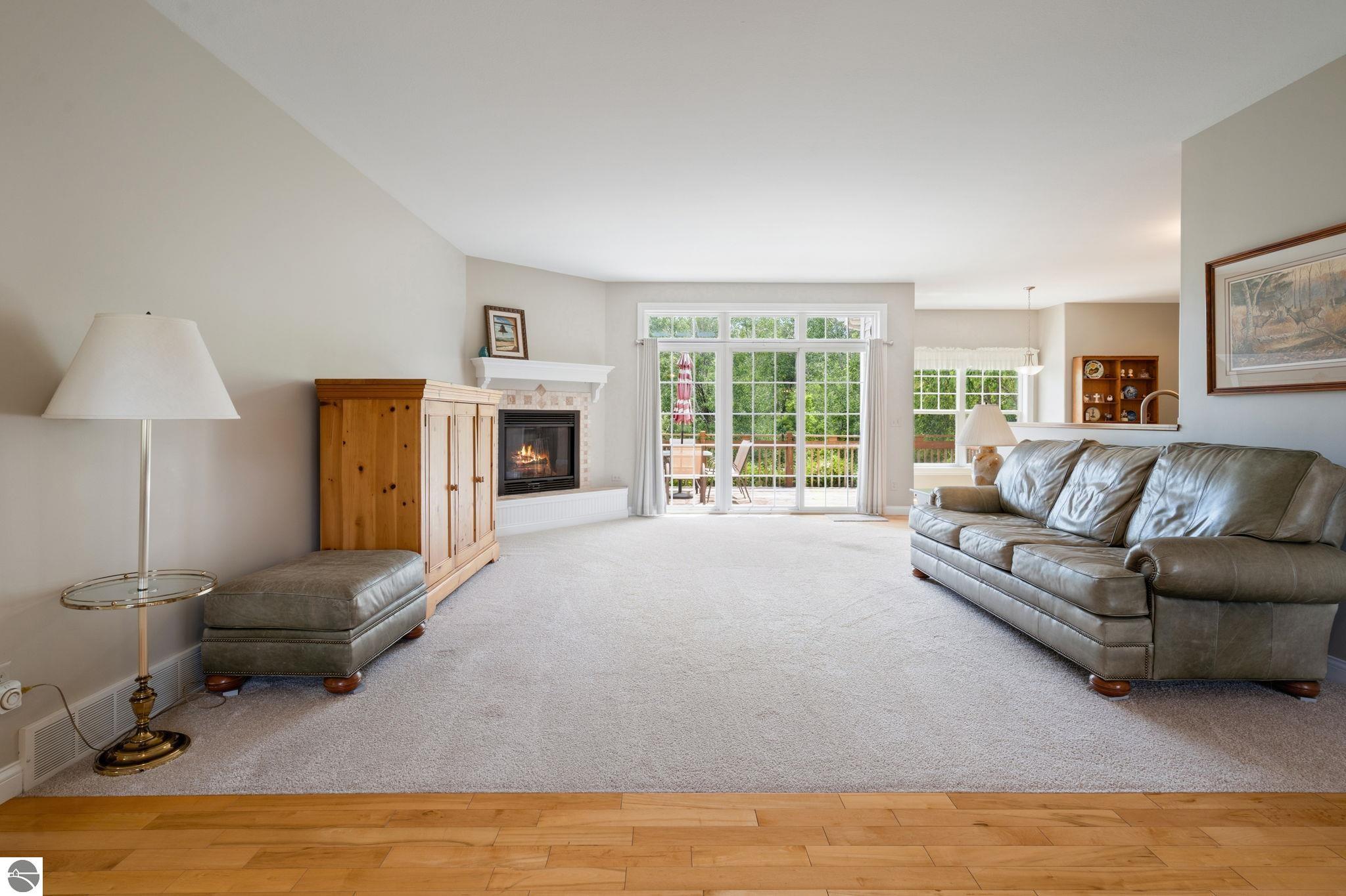 3869 Stoneridge Drive
