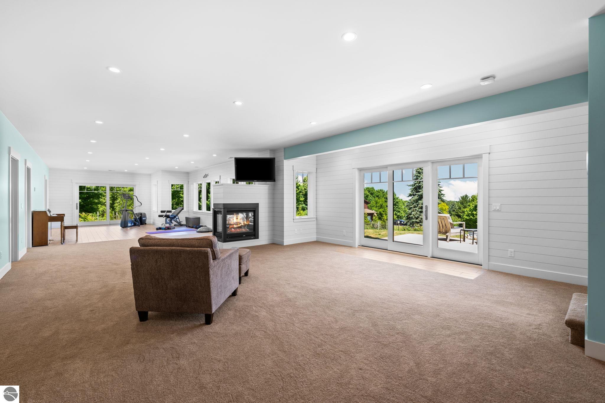 4796 Sunrise Lane
