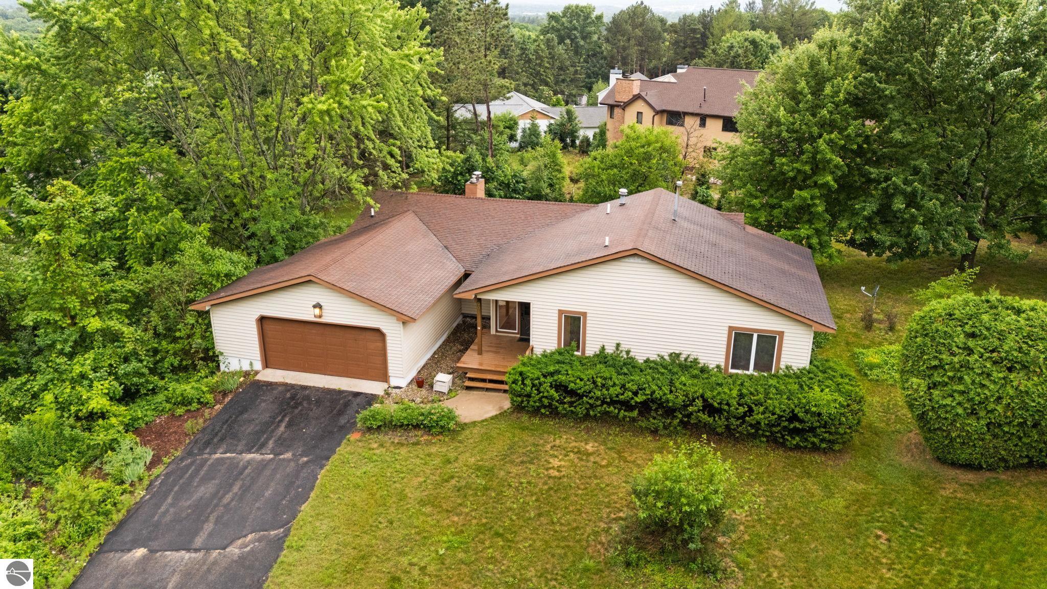901 Huron Hills Drive