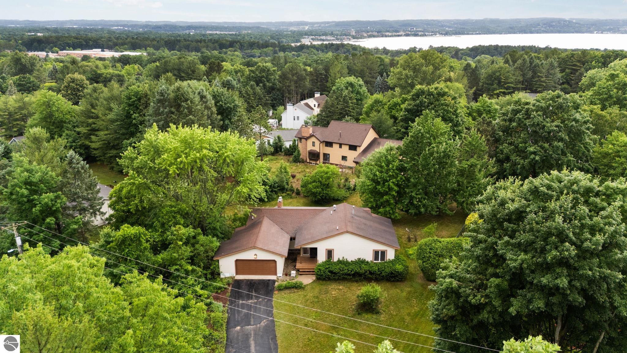 901 Huron Hills Drive
