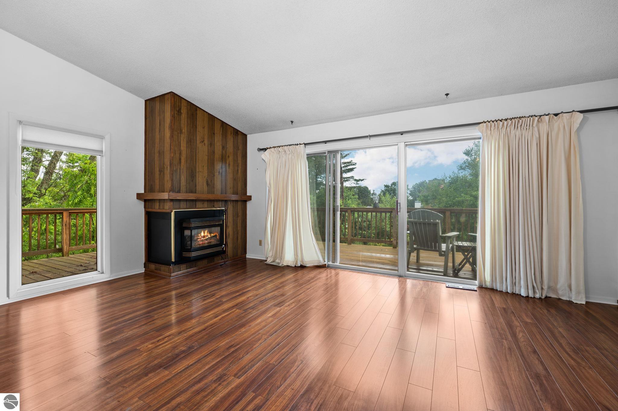 901 Huron Hills Drive