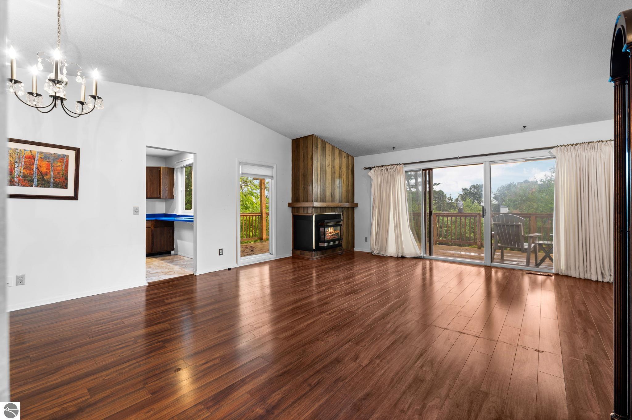 901 Huron Hills Drive
