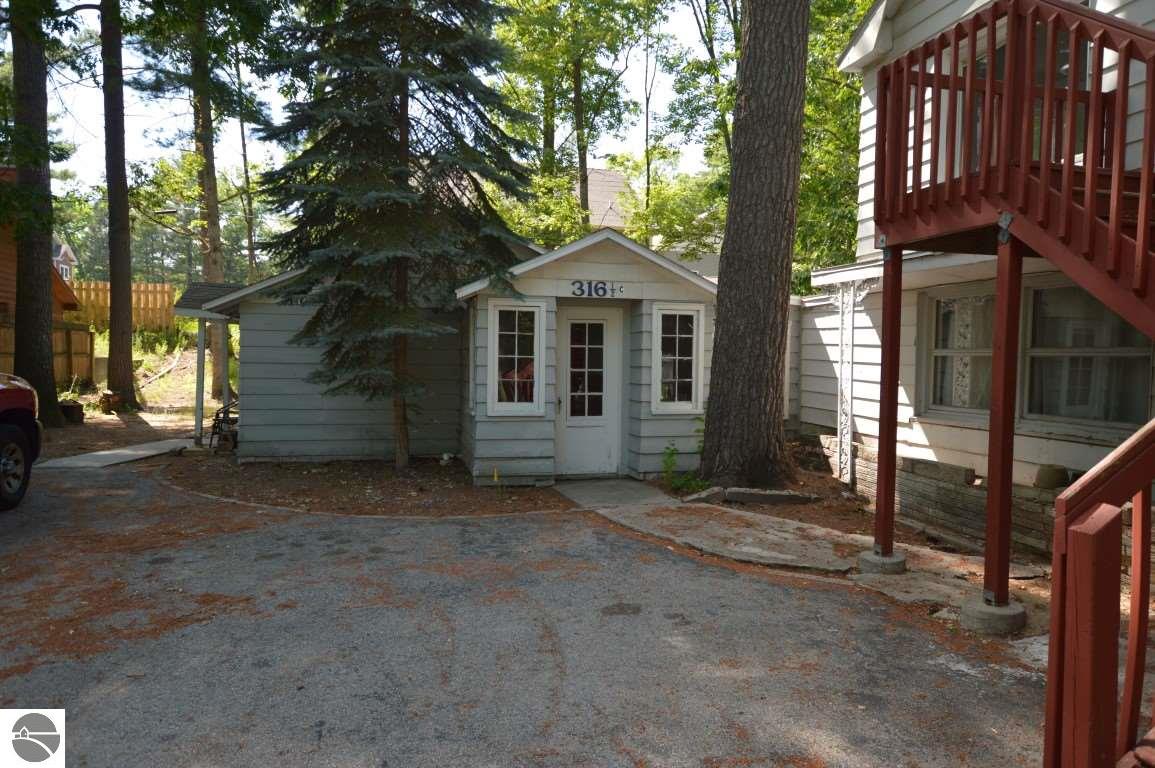 316 Huron Street