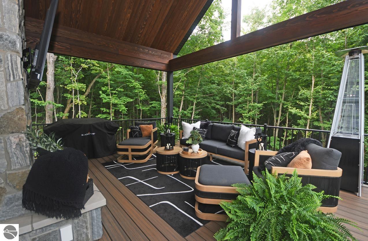 11269 Cedar Valley Ridge Drive