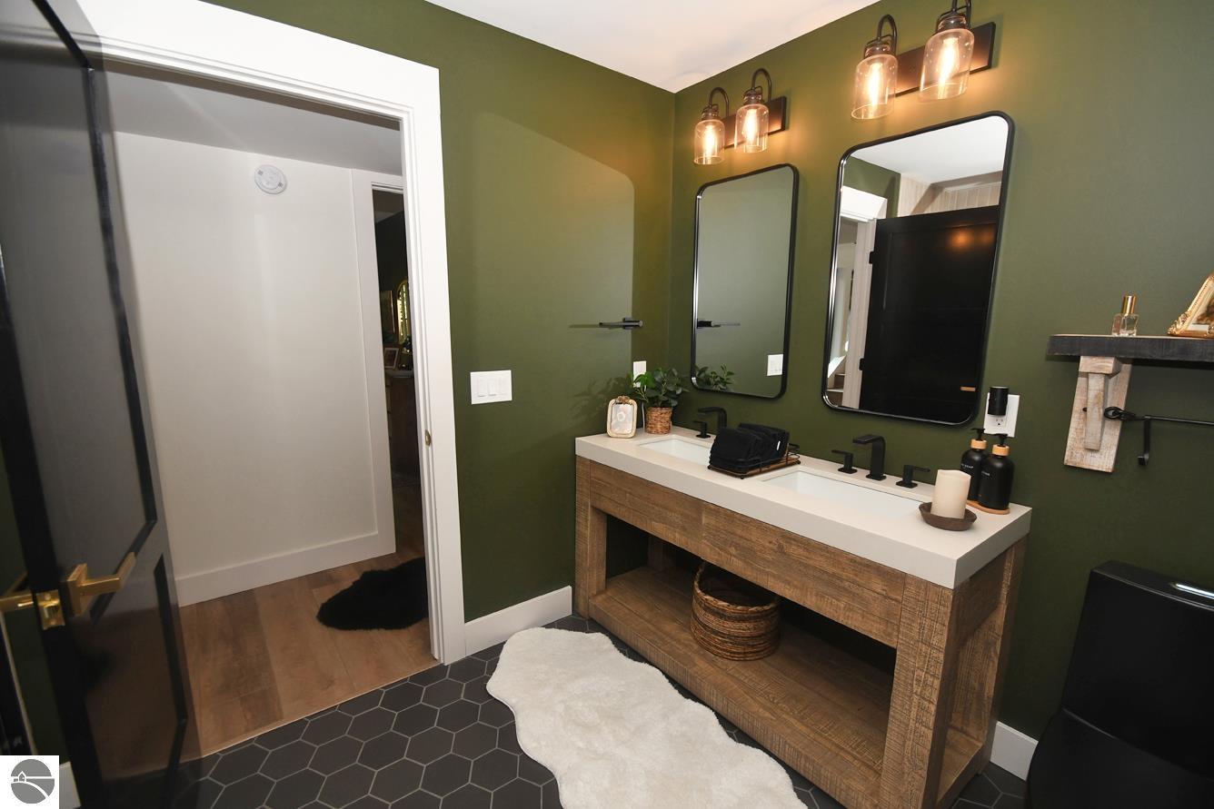 11269 Cedar Valley Ridge Drive