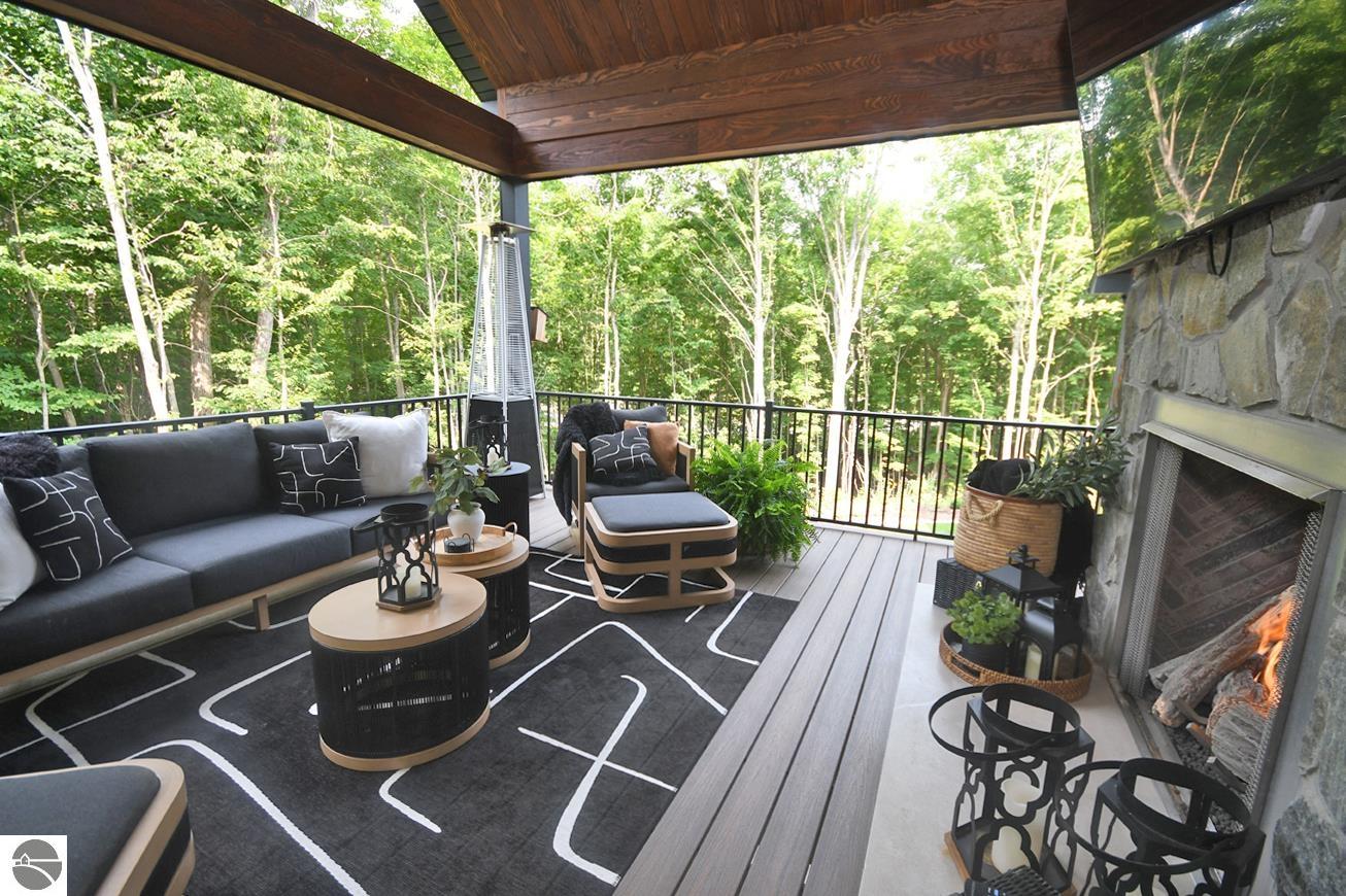 11269 Cedar Valley Ridge Drive