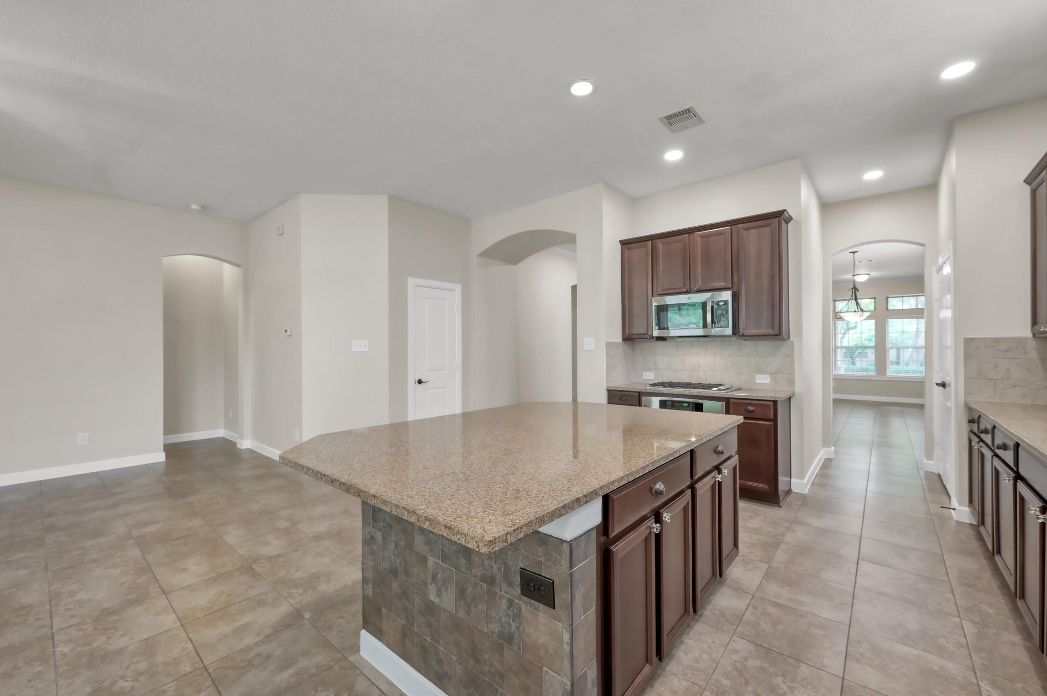 31507 Boulder Cliff Lane