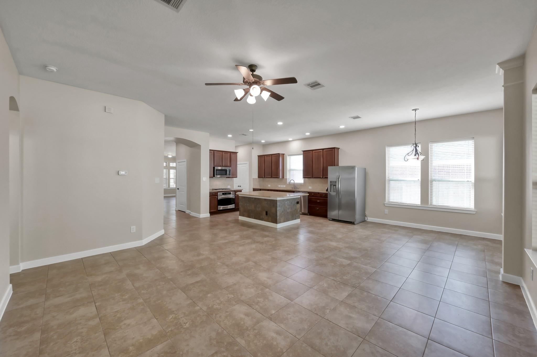 31507 Boulder Cliff Lane