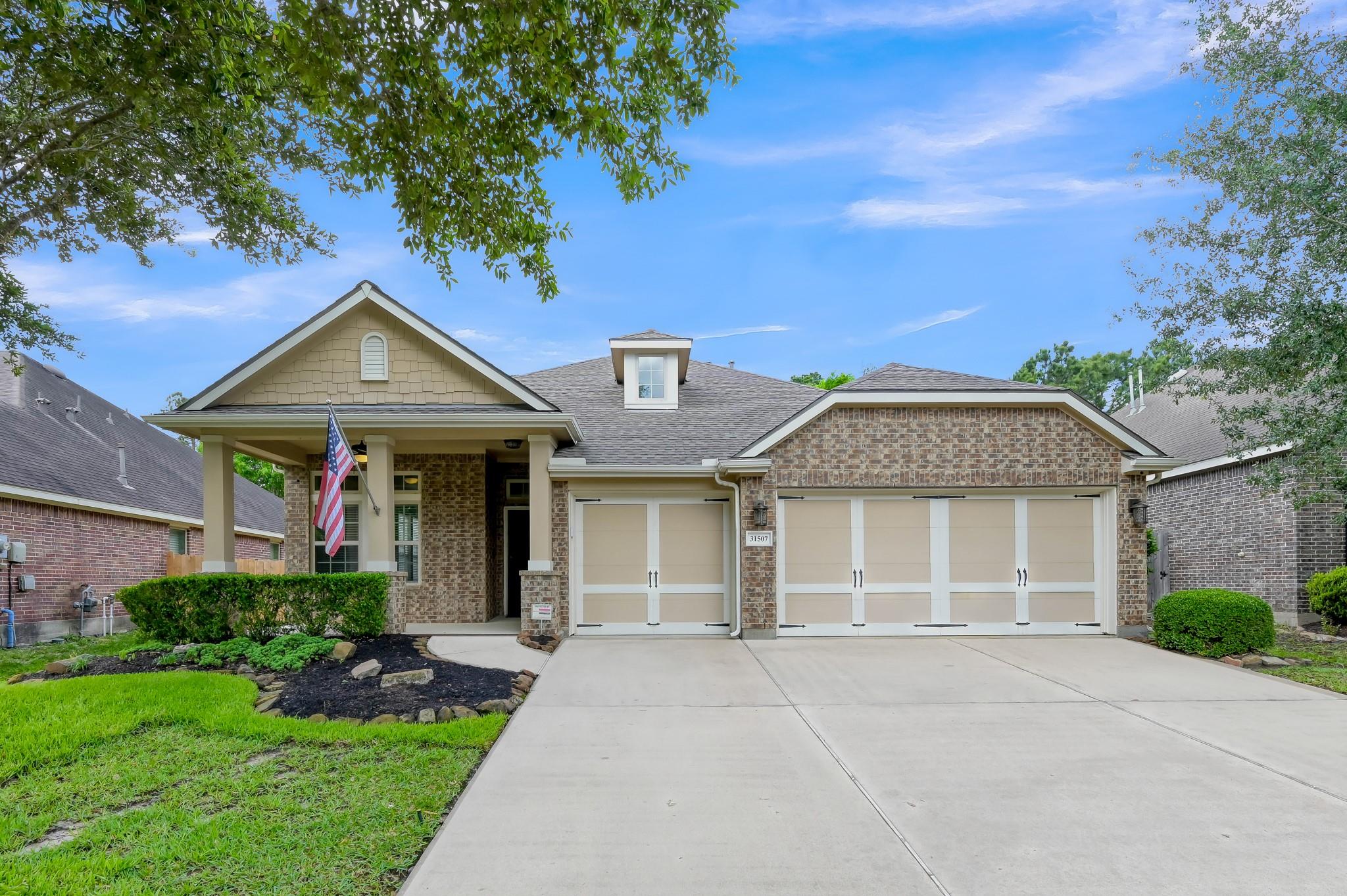 31507 Boulder Cliff Lane