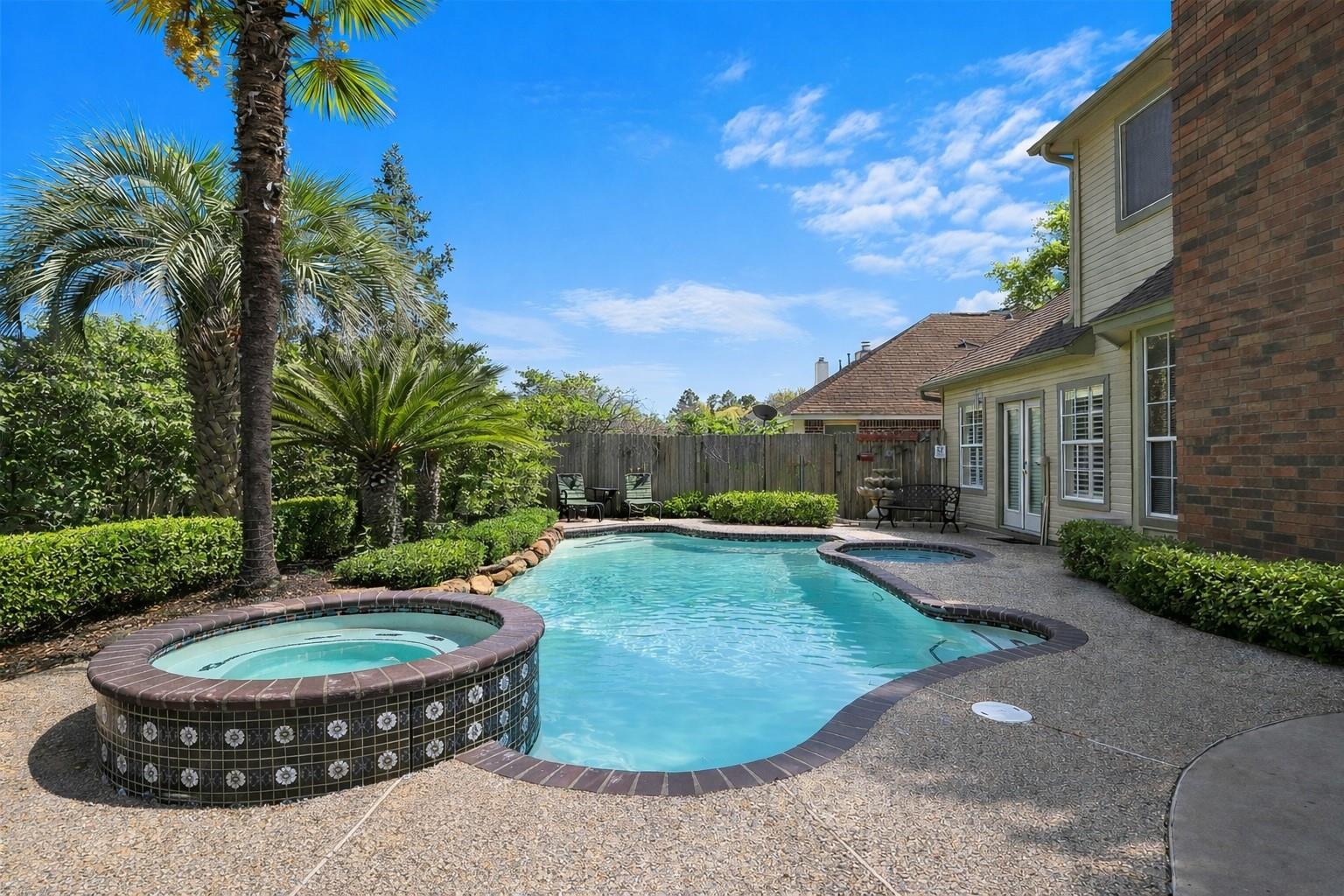 17614 Woodlode Lane