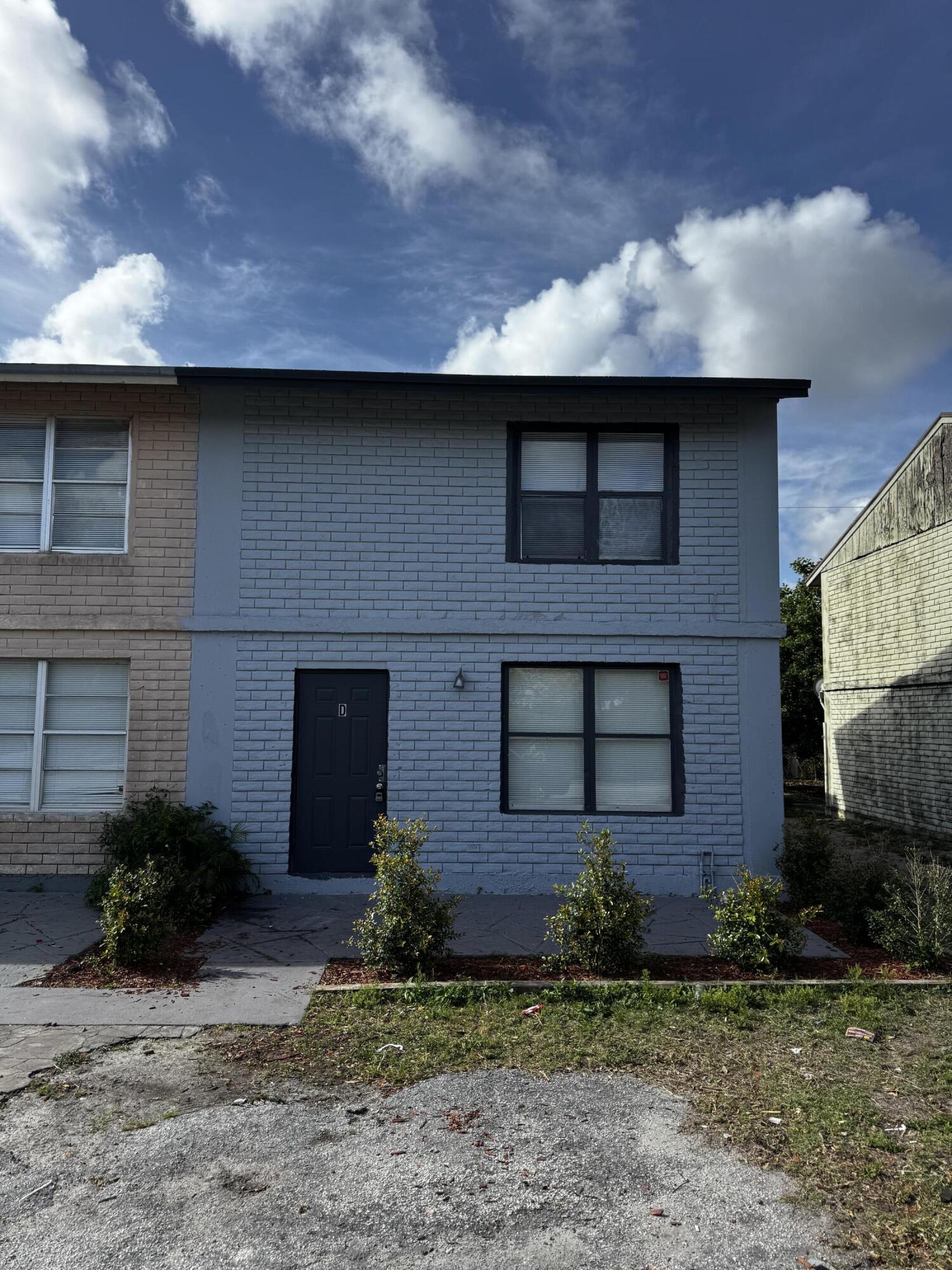 1641 W 27th Street D