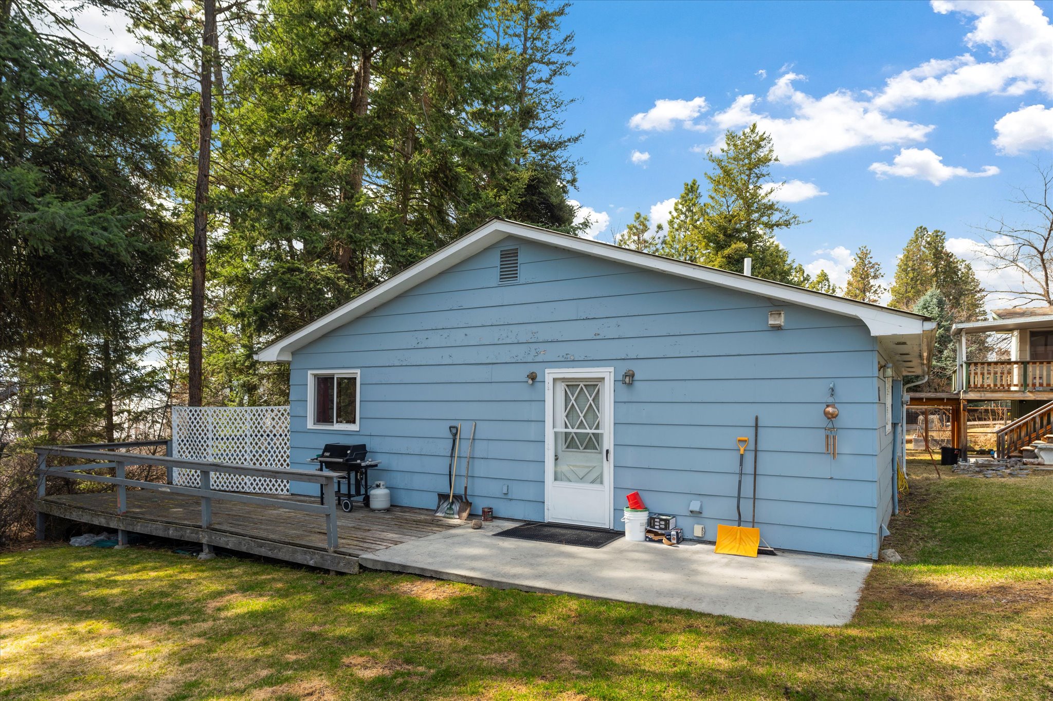 172 Holt Dr A, B & C