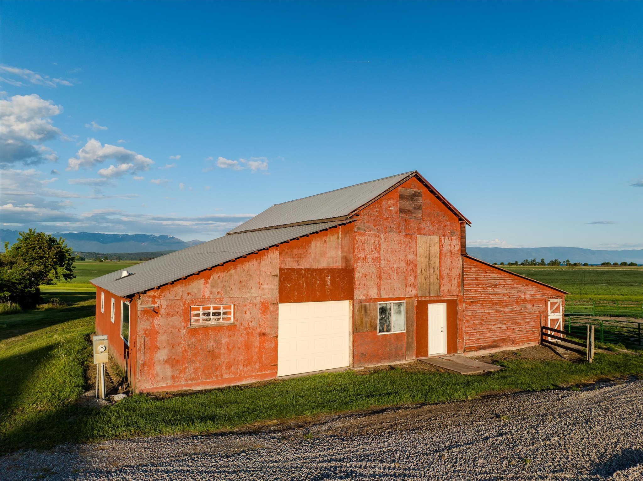 770 Highway 82