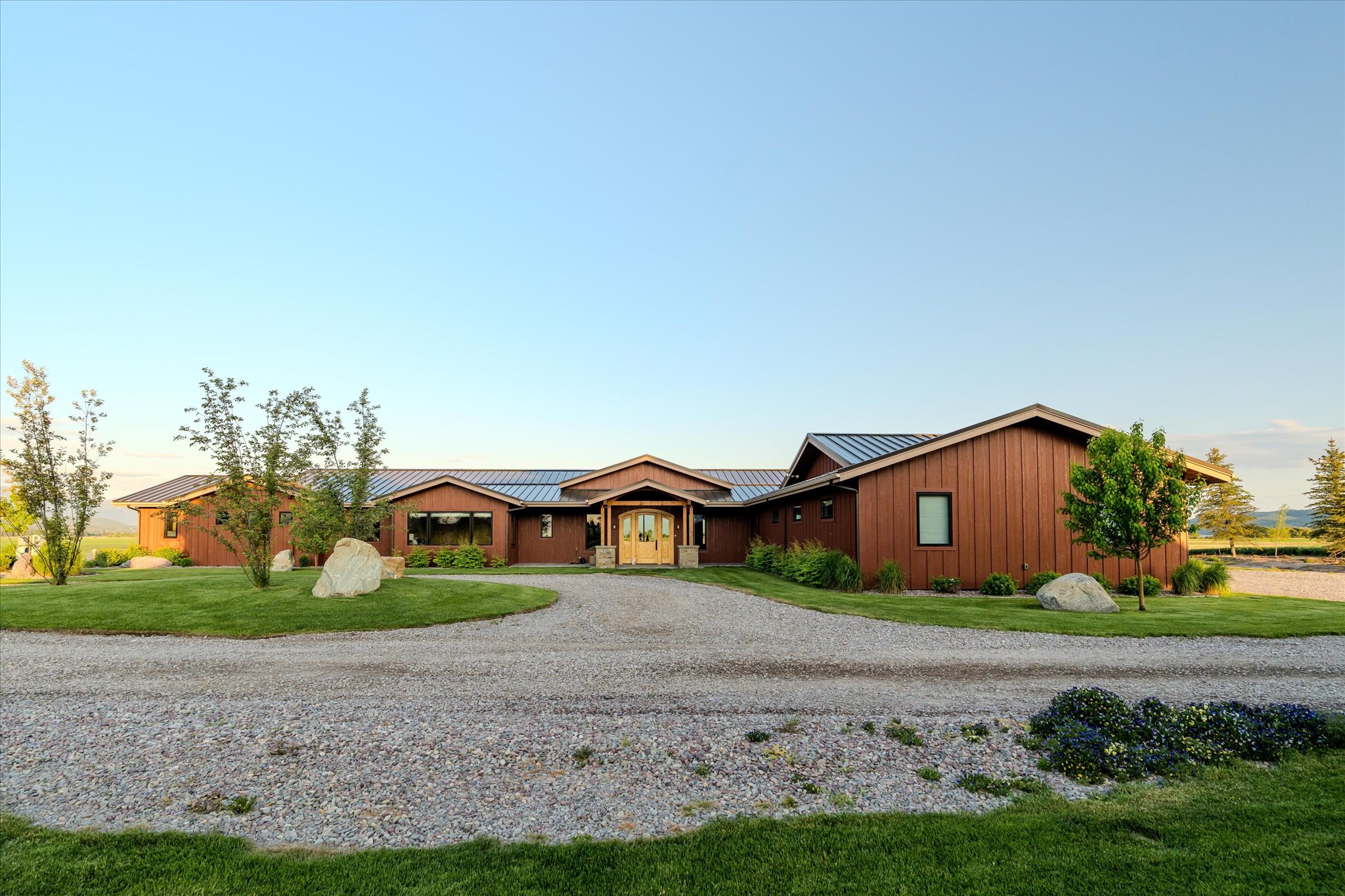 770 Highway 82