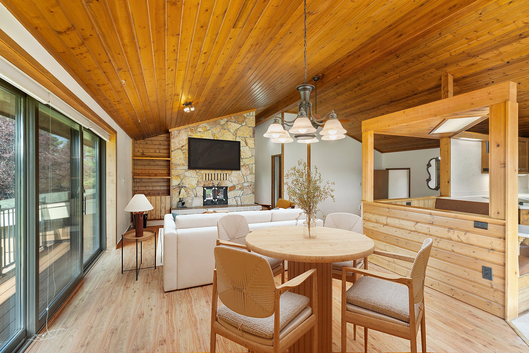 2175 Whitefish Stage