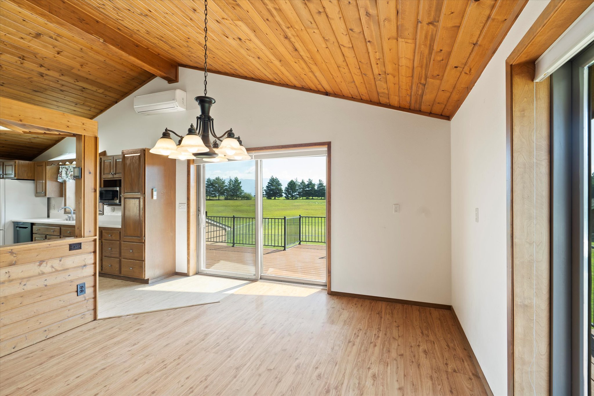 2175 Whitefish Stage